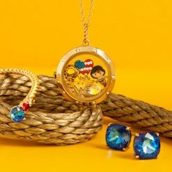 Wholesale 🎉 Origami Owl Justice League Wonder 👩 Woman Locket 🌟 -Thinkgoodness Shop f02akno0bx9qtcicypb8