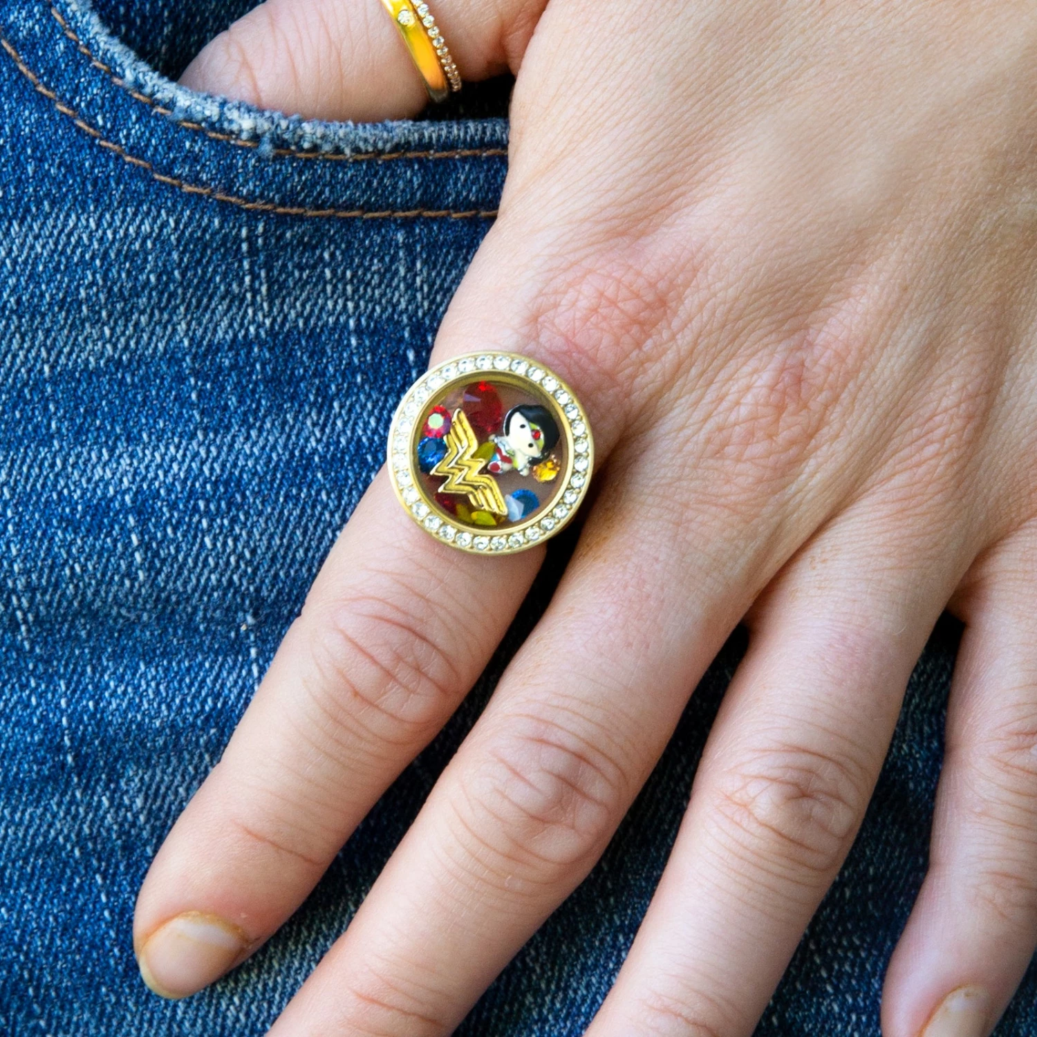 Hot Sale ๐ Origami Owl Justice League Wonder ๐ฉ Woman Charm ๐ 5 Hot Sale ๐ Origami Owl Justice League Wonder ๐ฉ Woman Charm ๐ - Image 3