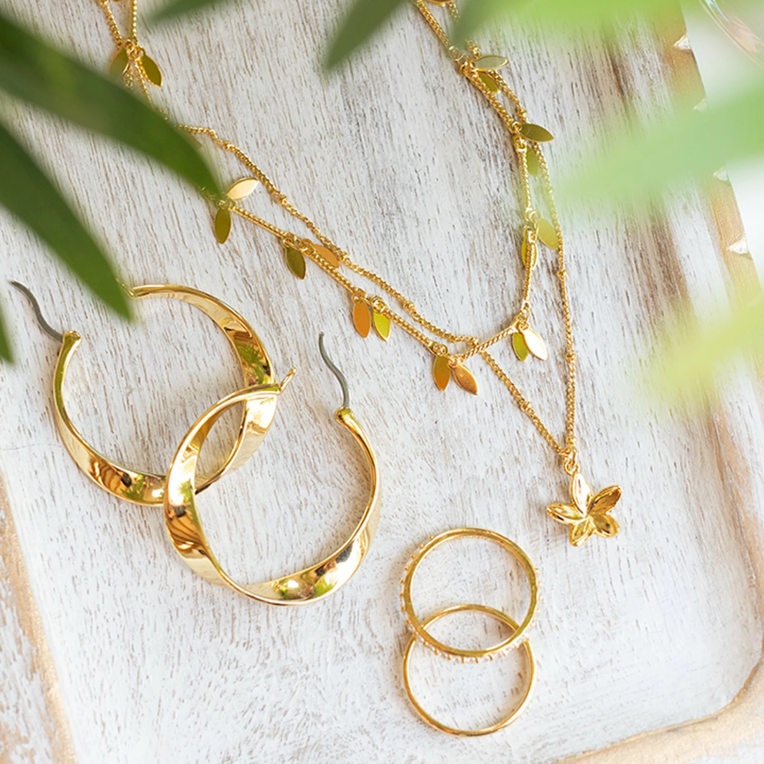 Outlet ๐ Origami Owl Disney Gold Plumeria Double Layer Necklace ๐ฅฐ 4 Outlet ๐ Origami Owl Disney Gold Plumeria Double Layer Necklace ๐ฅฐ - Image 2