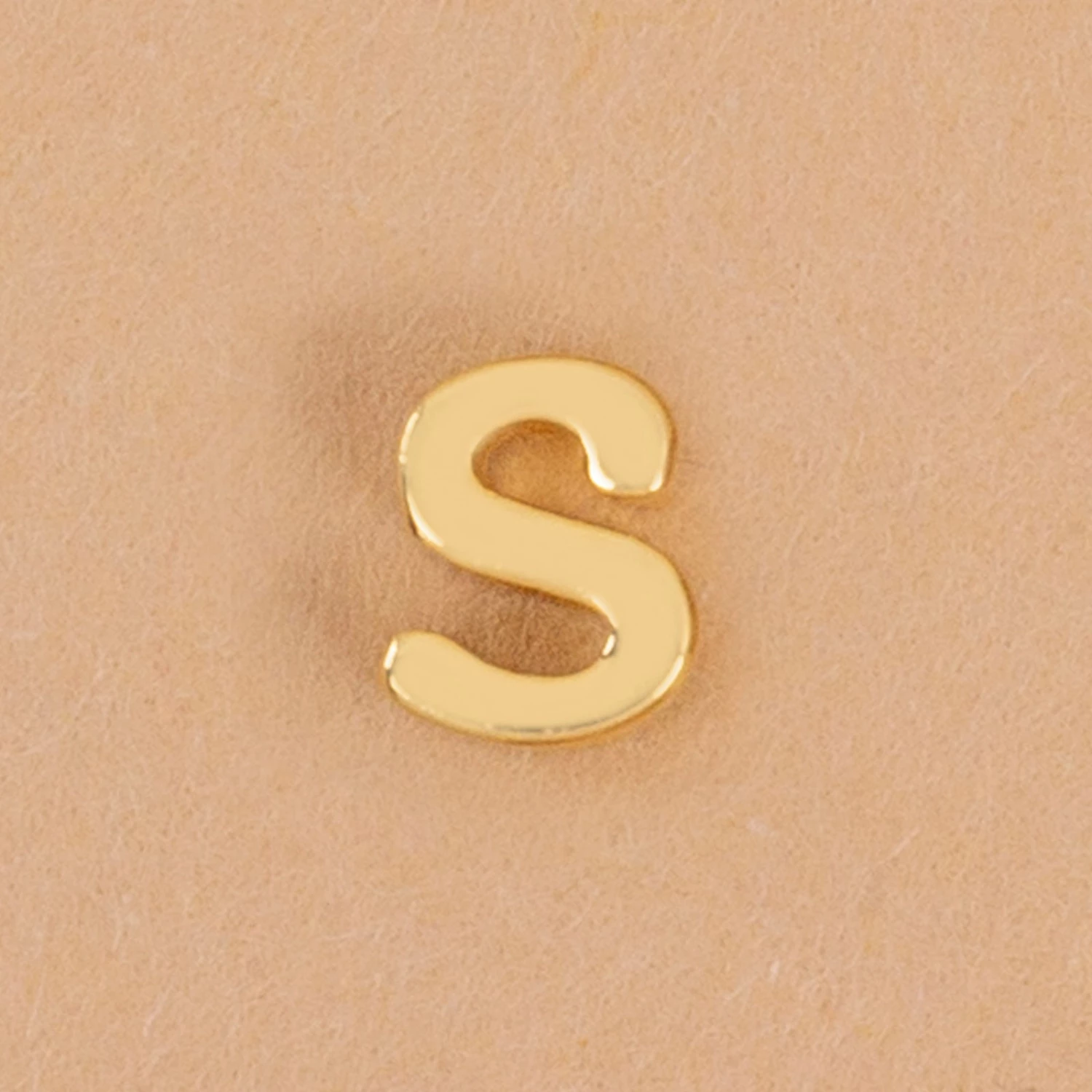 Buy ๐ Origami Owl Lowercase Gold Letter Charms ๐ 22 Buy ๐ Origami Owl Lowercase Gold Letter Charms ๐ - Image 20