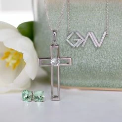 Flash Sale ❤️ Origami Owl Birthstone Cross Locket 💯 -Thinkgoodness Shop muf7himxevvyzncacaj8 601a5373 f899 4dd3 b60f e5fca0523111