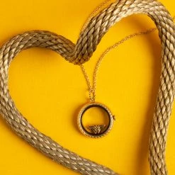 Wholesale 🎉 Origami Owl Justice League Wonder 👩 Woman Locket 🌟 -Thinkgoodness Shop njnd9tothunbckiusleq