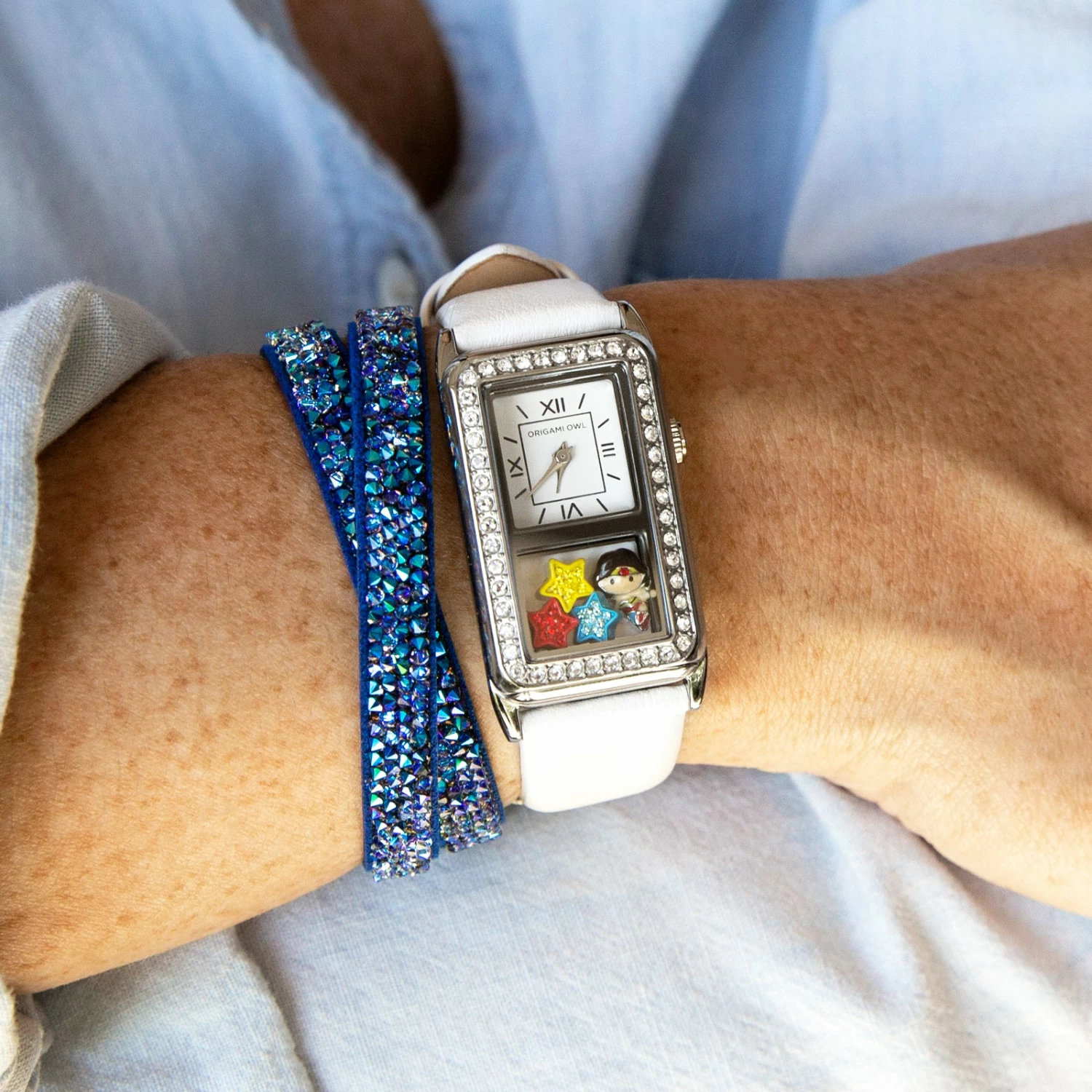 Hot Sale ๐ Origami Owl Justice League Wonder ๐ฉ Woman Charm ๐ 4 Hot Sale ๐ Origami Owl Justice League Wonder ๐ฉ Woman Charm ๐ - Image 2